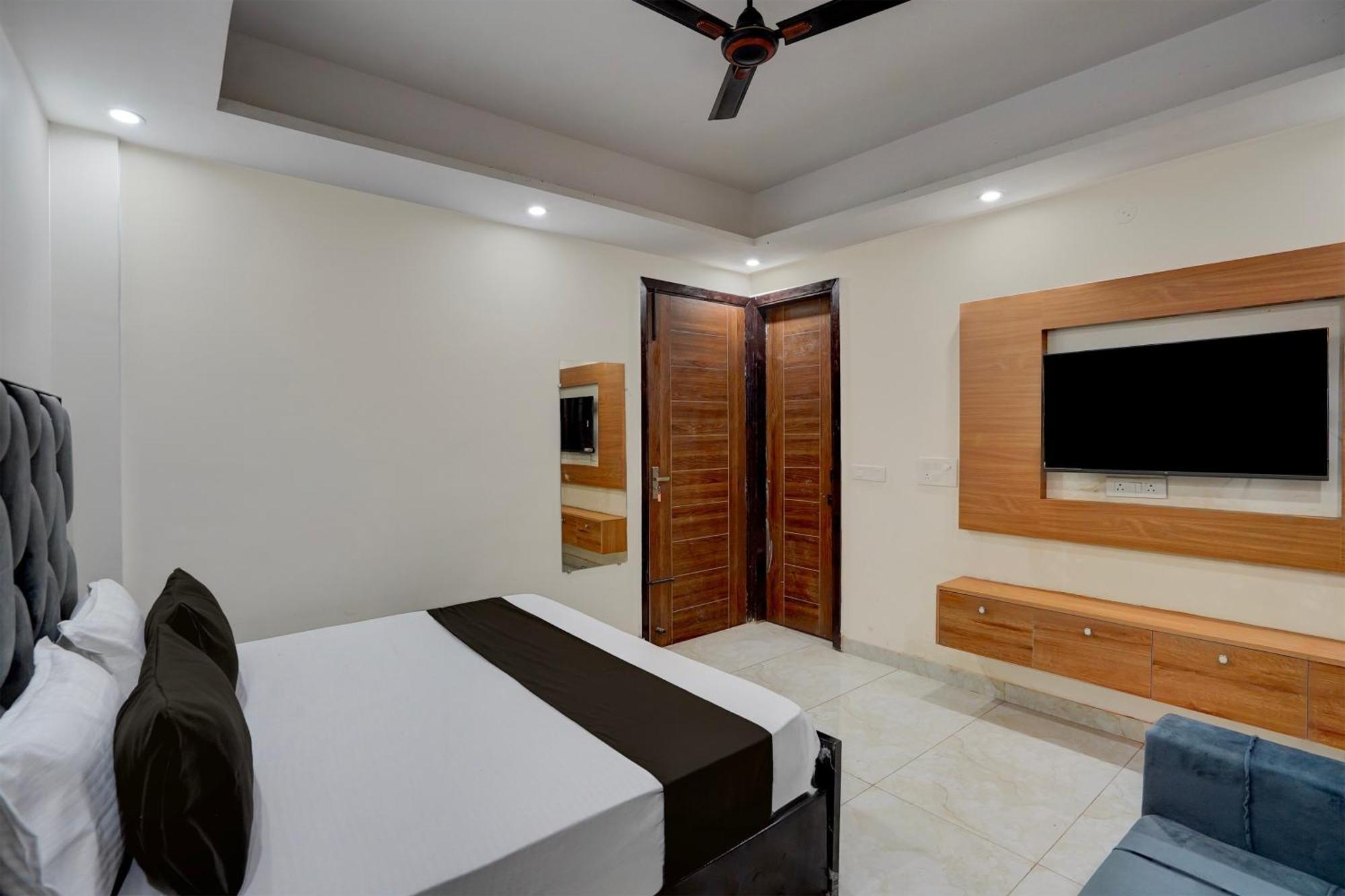 Hotel O R.N Residency Hotel Ghaziabad Eksteriør bilde