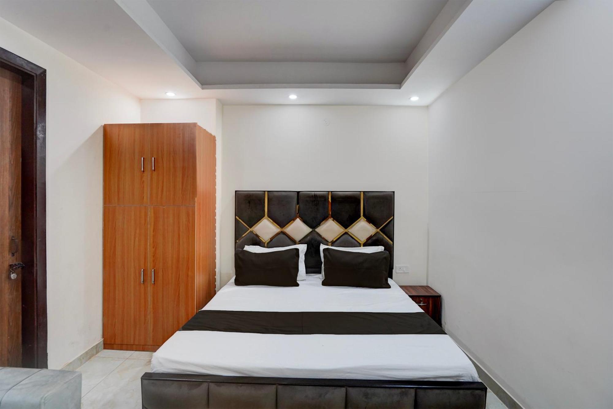 Hotel O R.N Residency Hotel Ghaziabad Eksteriør bilde