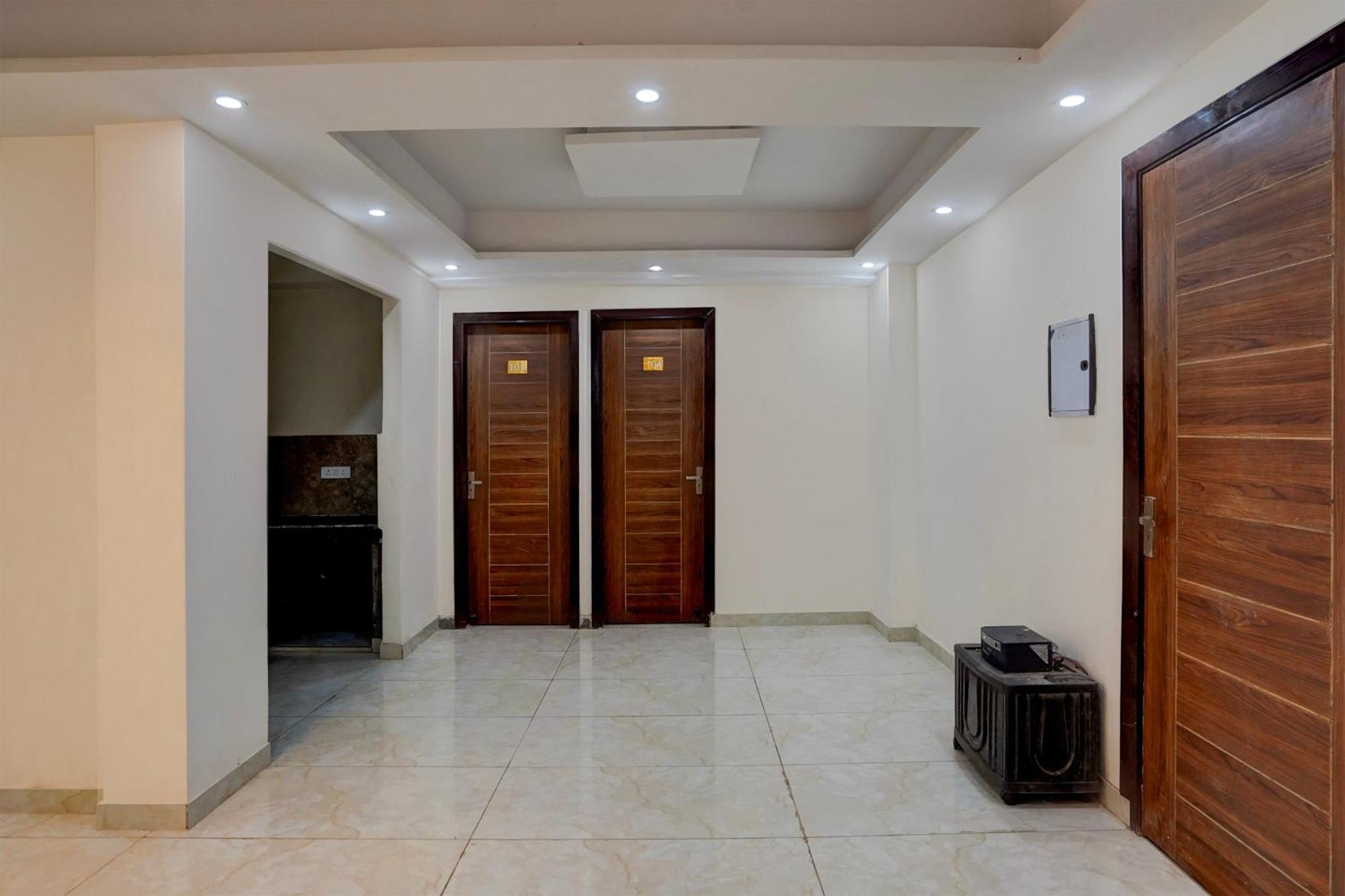 Hotel O R.N Residency Hotel Ghaziabad Eksteriør bilde