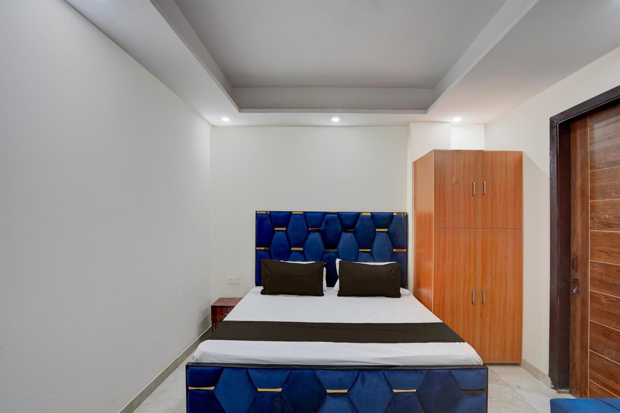 Hotel O R.N Residency Hotel Ghaziabad Eksteriør bilde