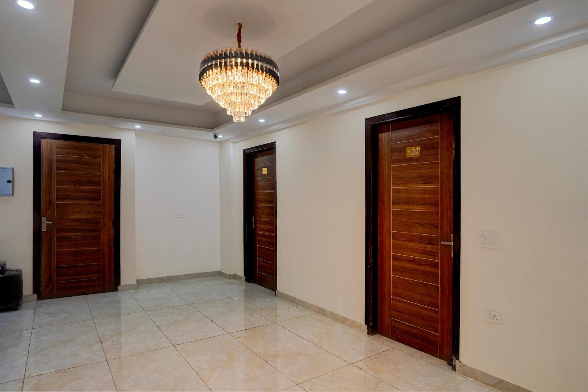 Hotel O R.N Residency Hotel Ghaziabad Eksteriør bilde