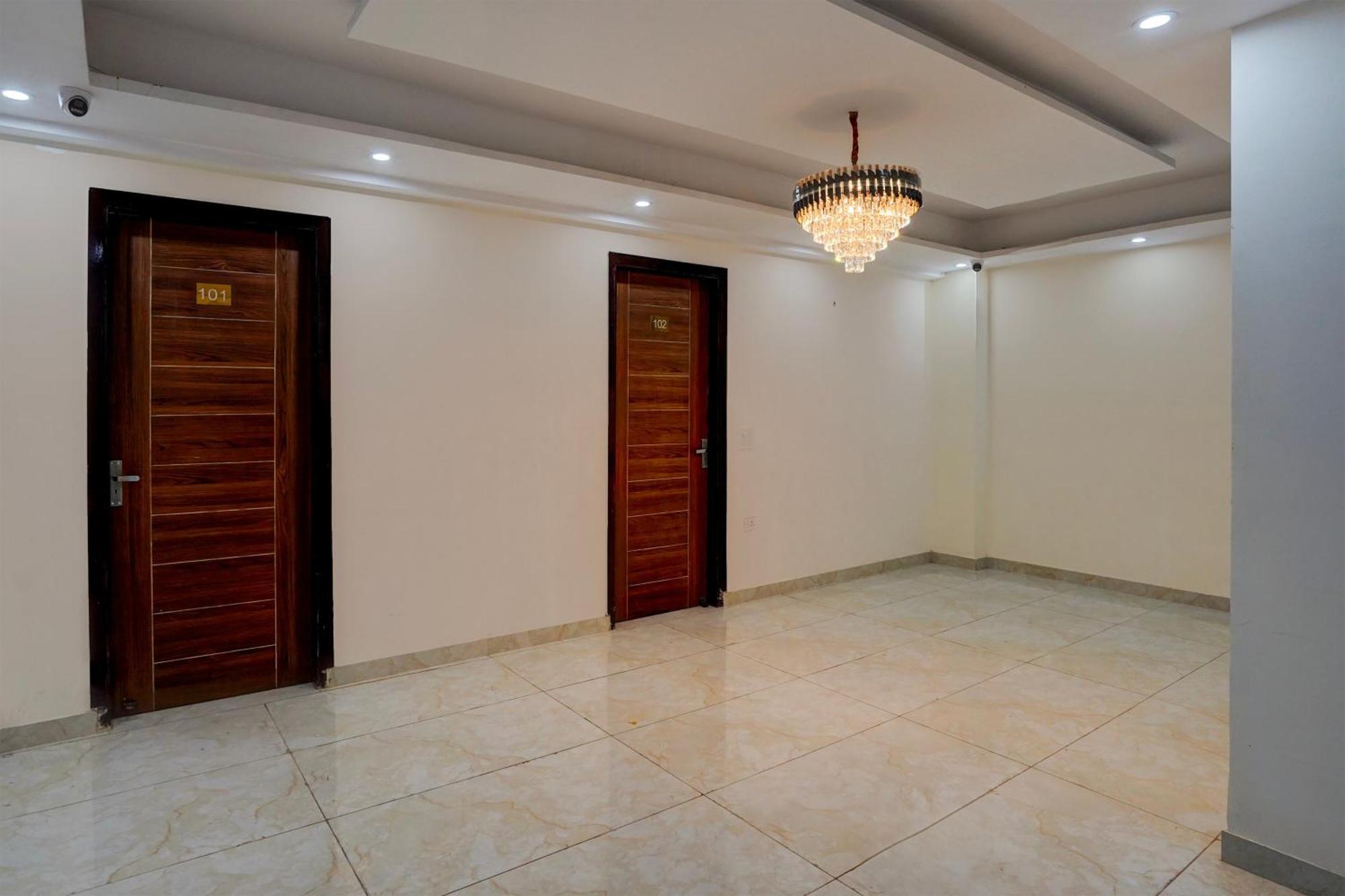 Hotel O R.N Residency Hotel Ghaziabad Eksteriør bilde